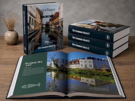 Design og opsætning af 552 siders jubilæumsbogMuseum Salling
